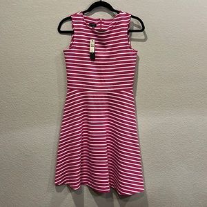 Talbots. S. NWT. Pink and white.